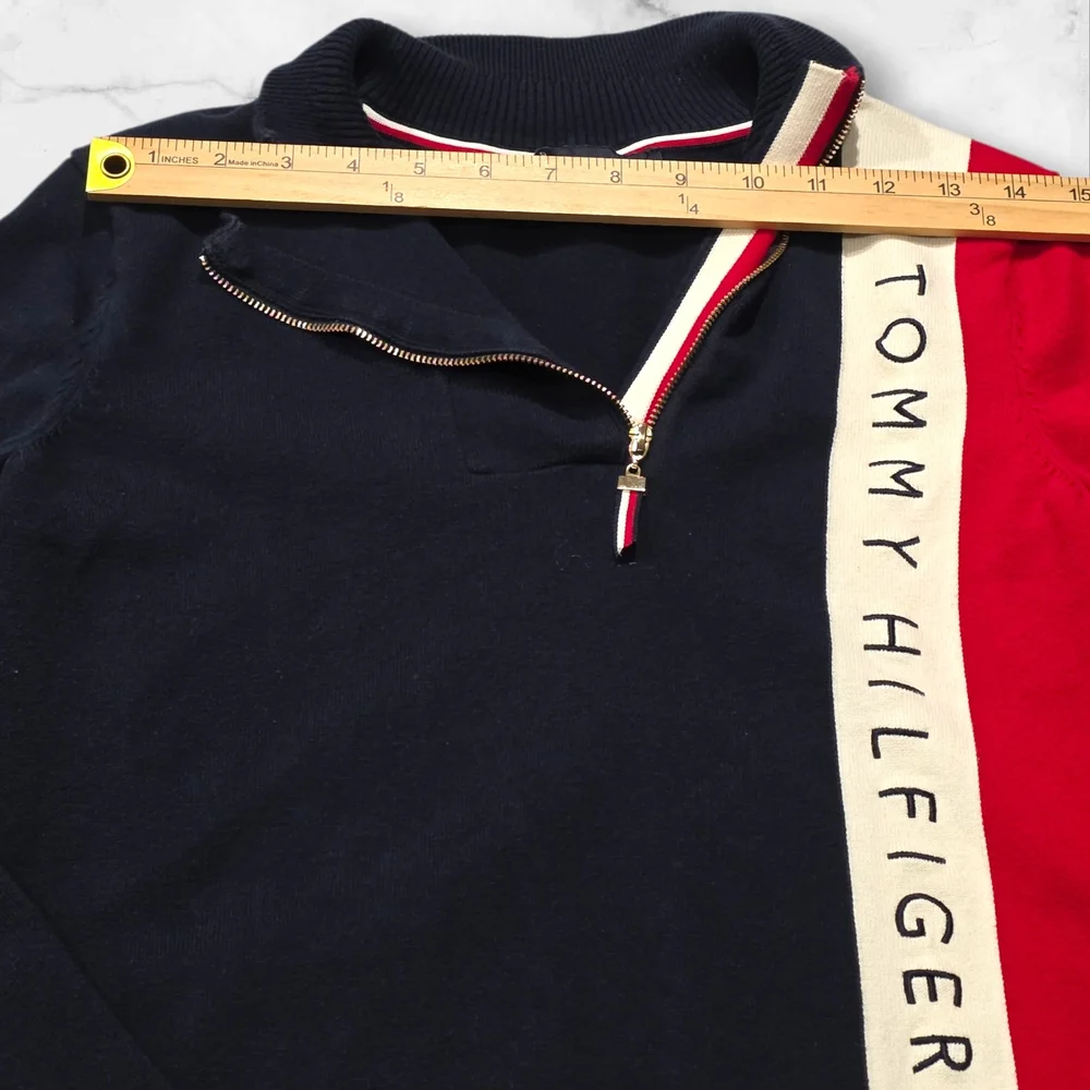 Tommy Hilfiger Navy, Red, and White Men's Pullover Size Medium (M) A98 - Picture 4 of 6